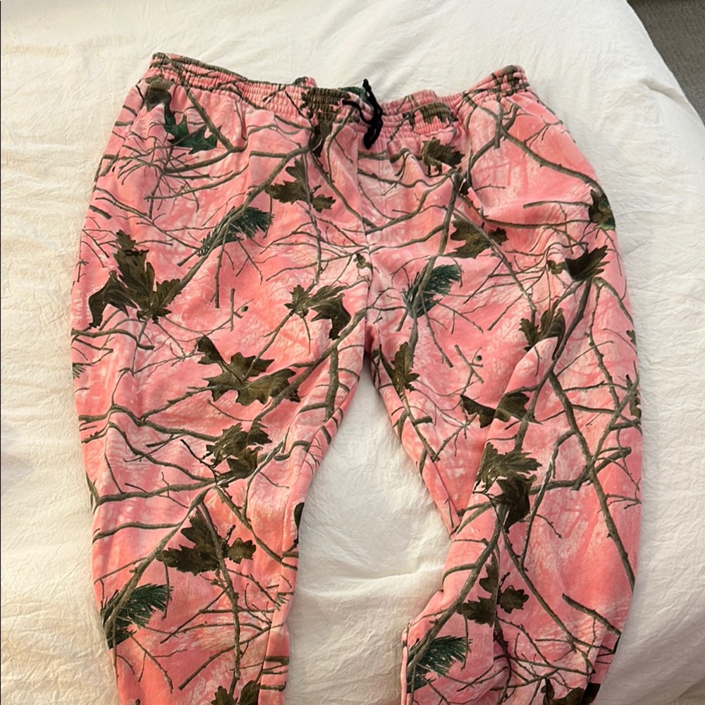Pink camo straight leg sweats